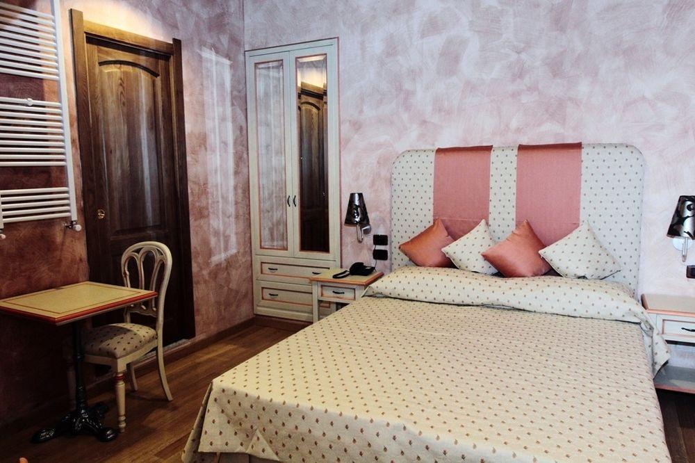 Condotti Rooms Rom Eksteriør billede